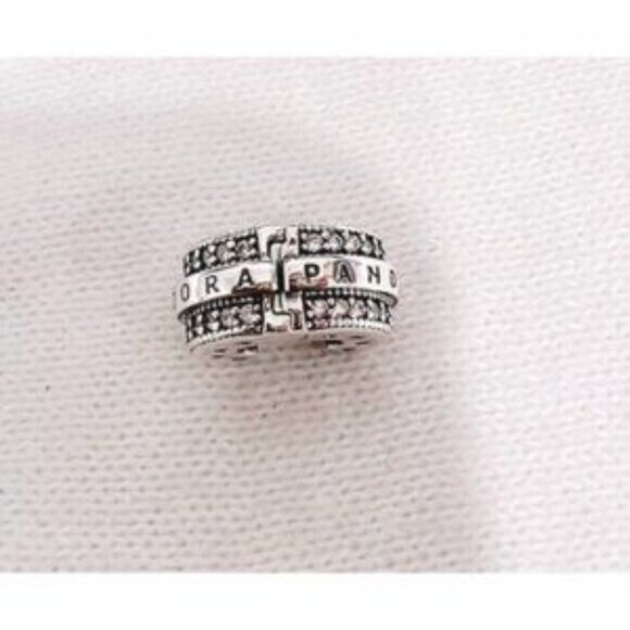 Sterling Silver Charms, Pandora logo Sparkling Pav�� Lines and Logo Clip S925ALE - Picture 7 of 7